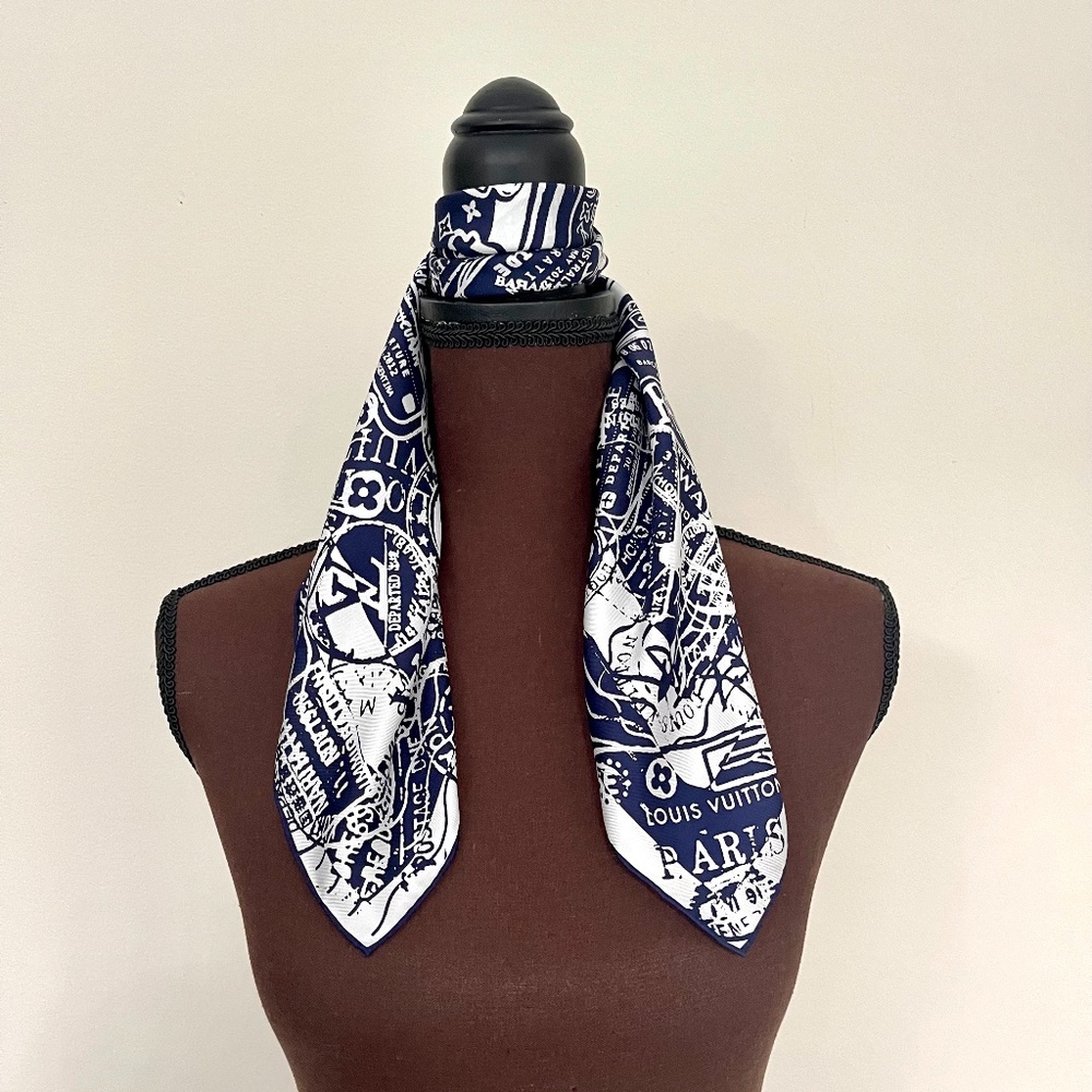 New Louis Vuitton Scarf Luggage Travel Stamps Blue Silk Scarf Wrap - Picture 12 of 14